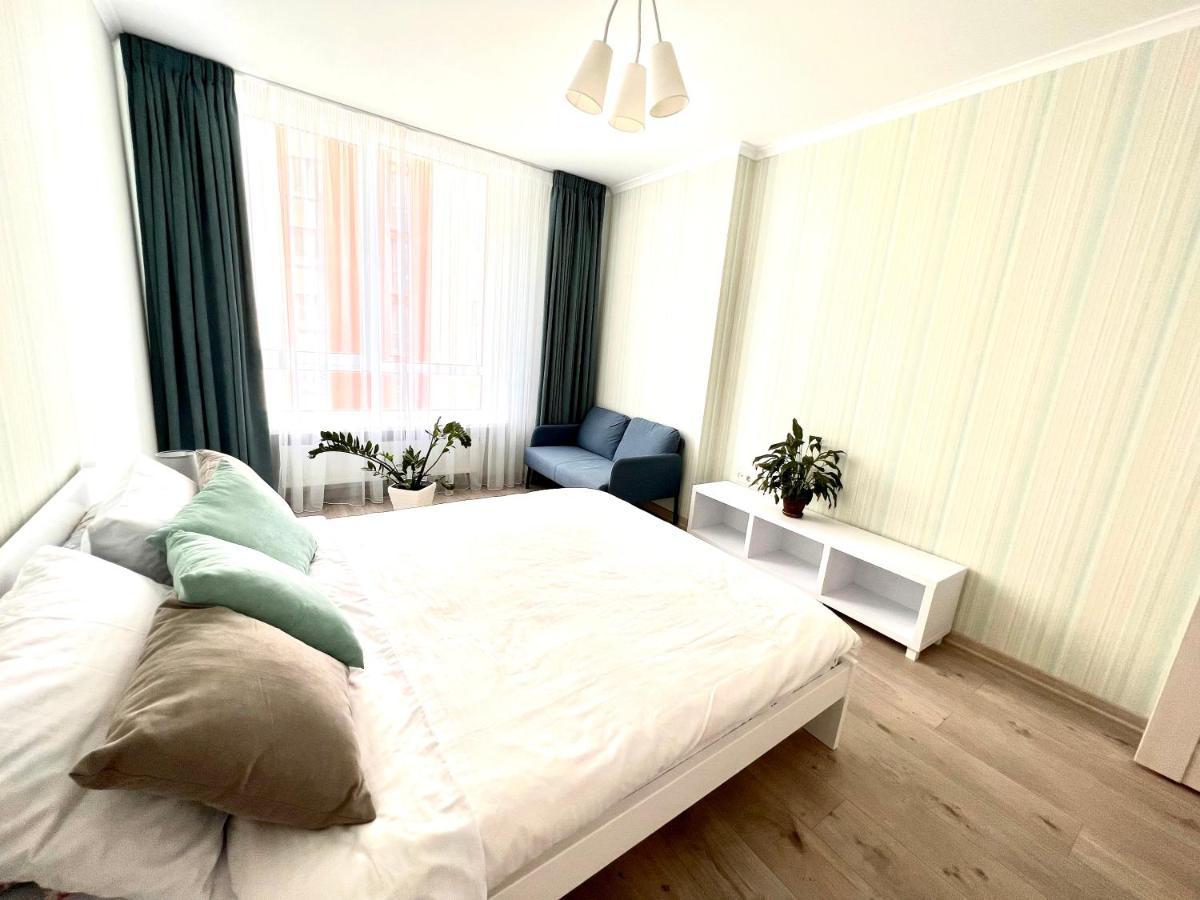 Osapart Cozy Apartment In A Complex Semycvit Lviv Dış mekan fotoğraf